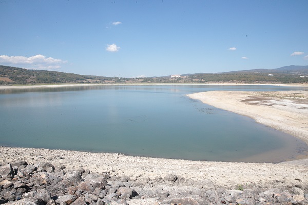 Foto - O barajda su seviyesi yüzde 30'un altına düştü
