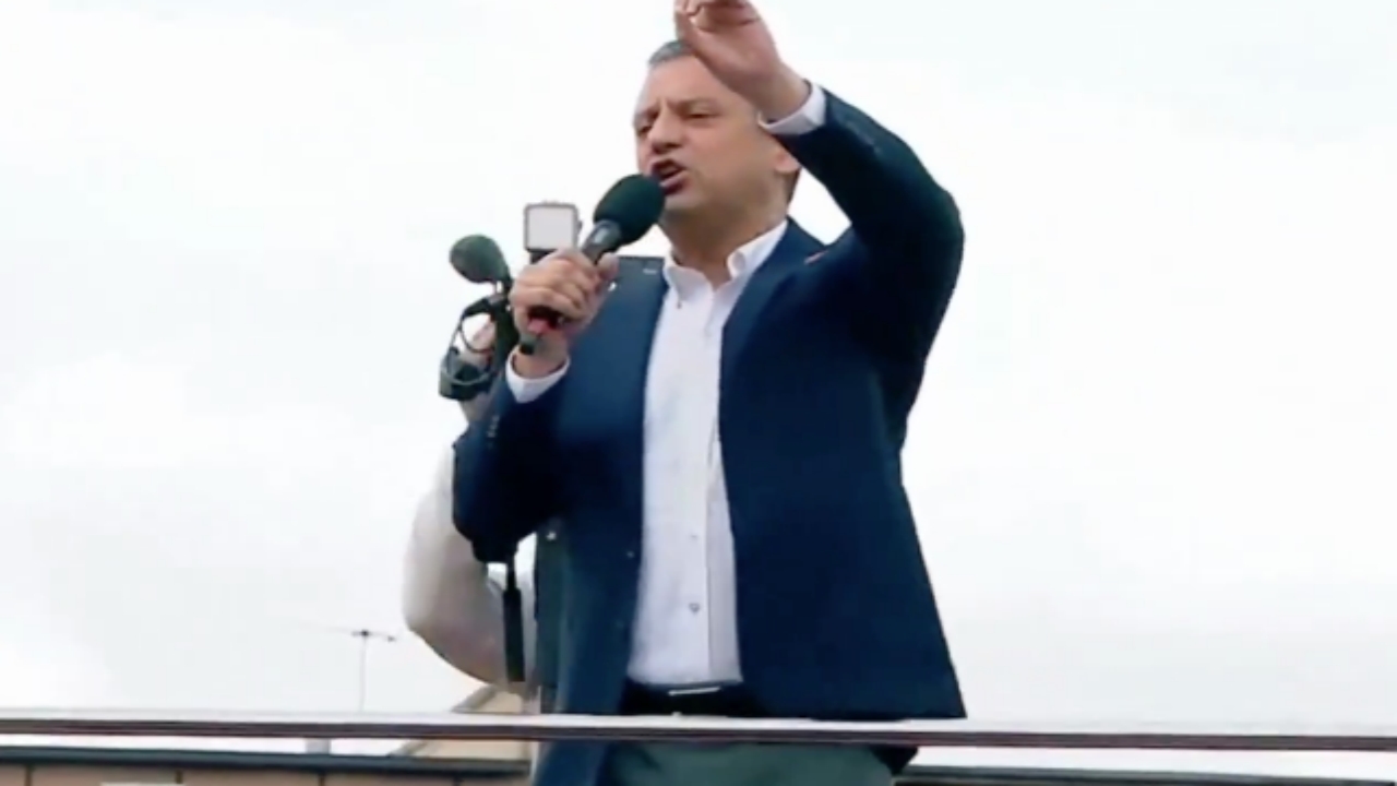 O çıkışı çok konuşulmuştu! Özgür Özel, "namussuz" diyerek Çatalca Müftüsü’nü yuhalattı