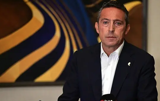 O da şampiyonluktan ümidini kesti ve kaçıyor! Şok iddia... Veda mı ediyor?