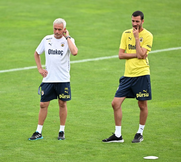 Foto - O devden satın almışlardı! Fenerbahçeliler çıldırdı resmen: Mourinho’ya ters köşe…