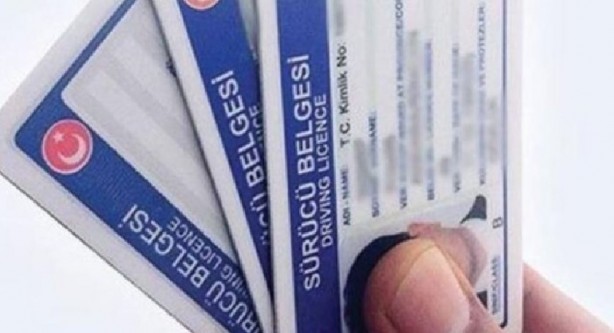 Foto - O ehliyetlerin geçerlilik süresi yıl sonunda doluyor!