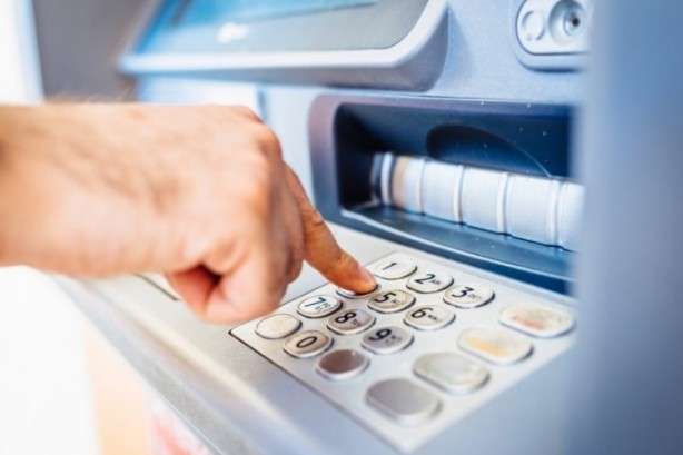 O emeklilere yılda fazladan bir maaş ikramiye verilecek! Resmen ilk adım atıldı