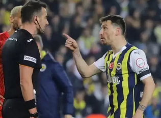 Foto - O fotoğrafı görenler için ortalık karıştı! İnanalım mı kaptan! Maça bomba gibi düşen o hareketler zinciri…