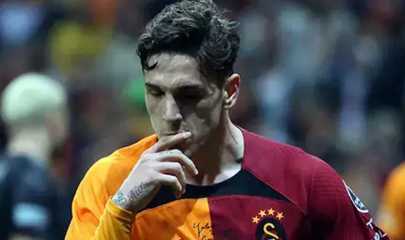 Foto - O futbolcu geri mi dönüyor? Resmen deliye döndüler… Beklenen rakam ortaya çıktı!