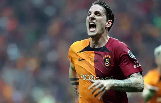 Foto - O futbolcu geri mi dönüyor? Resmen deliye döndüler… Beklenen rakam ortaya çıktı!