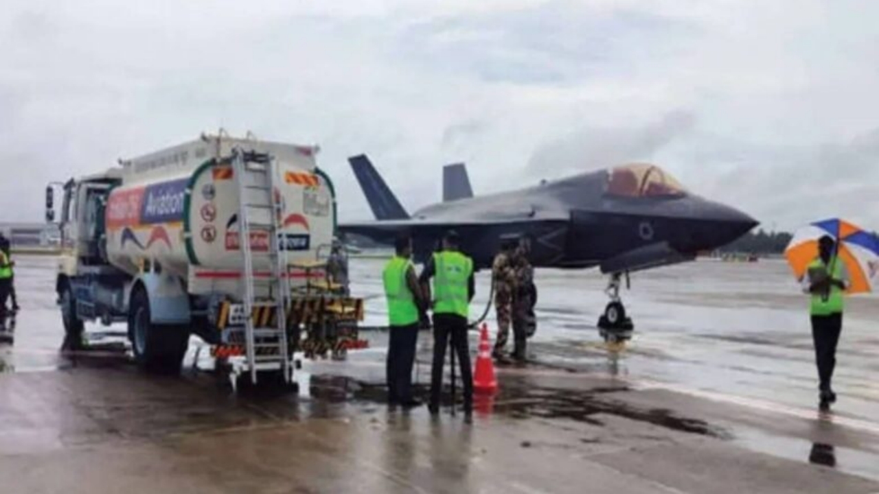 Foto - O gelişme, sosyal medyada alay konusu olmuştu! Türkiye’ye de verileceği konuşulan F-35 savaş uçakları nihayet havalandı