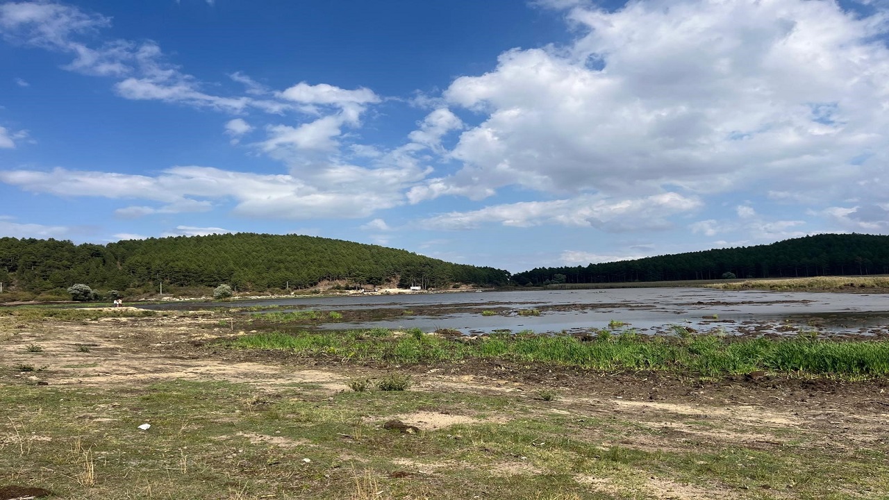 Foto - O göl sularını kaybediyor! Buldan'ın gözbebeğiydi son hali yürek yaktı