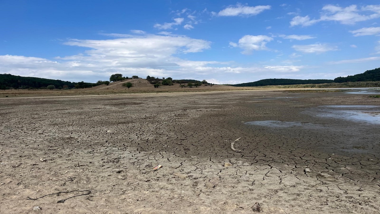 Foto - O göl sularını kaybediyor! Buldan'ın gözbebeğiydi son hali yürek yaktı