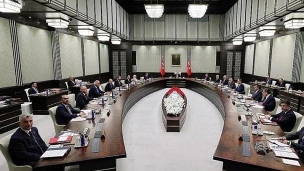 Foto - O iddia gündeme bomba gibi düştü! O bakan görevinden affını isteyecek