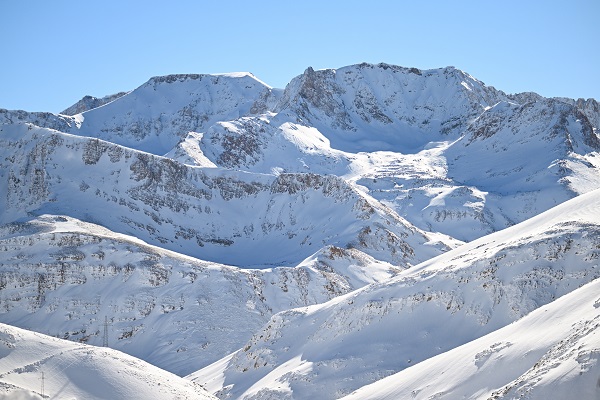 Foto - O ilçede kar kalınlığı yarım metreyi geçti! 