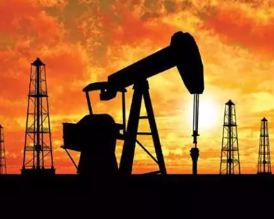 Foto - O ilçemiz Dubai gibi olabilir! Mavi sularından petrol fışkırmaya başladı