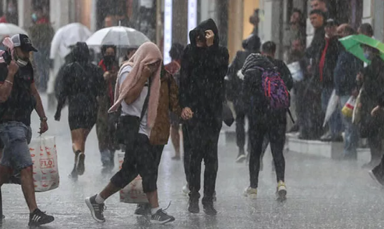 Foto - O ile turuncu kodlu sağanak uyarısı! Bugün hava nasıl olacak?