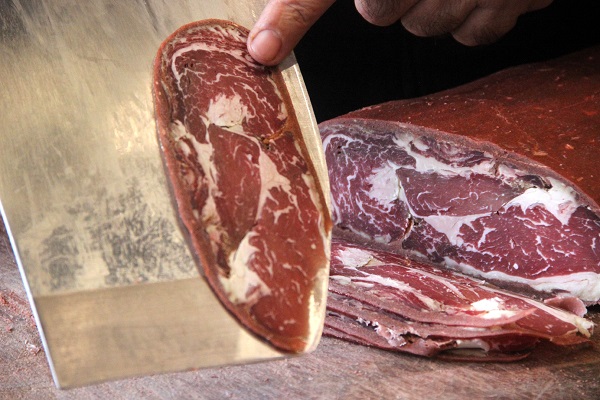 O ilimiz pastırma savaşına son verdi! 