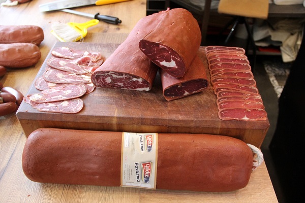 Foto - O ilimiz pastırma savaşına son verdi! 