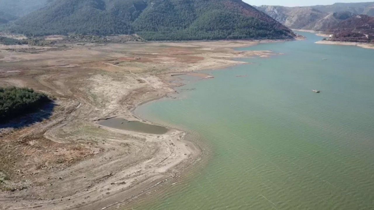 Foto - O ilimizde artık... Tehlike günden güne artıyor! Büyükşehirde 1 milyon insan susuzlukla karşı karşıya
