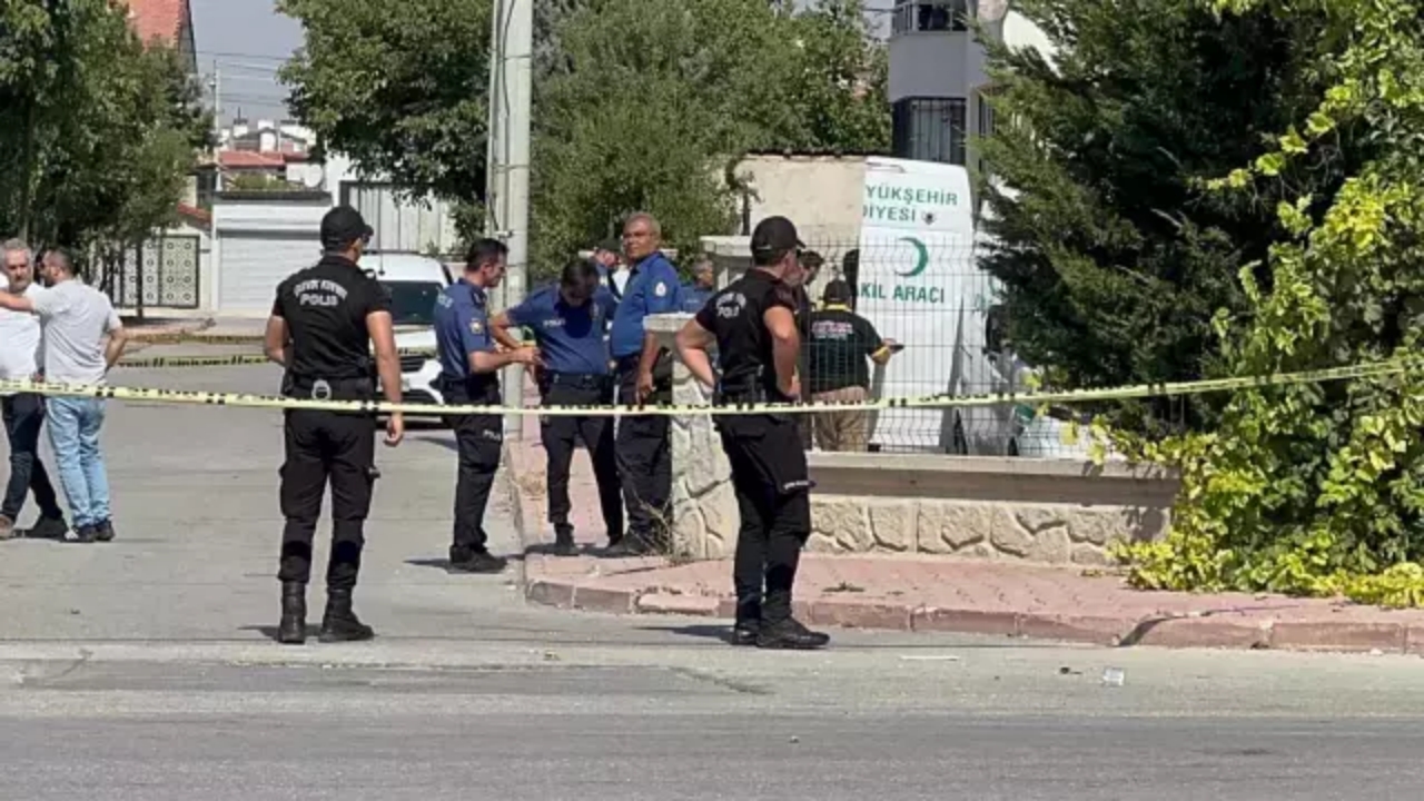 O ilimizde baba ile 11 yaşındaki oğluna kanlı infaz