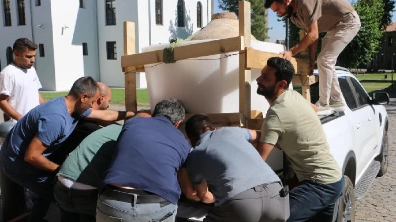 Foto - O ilimizde bulundu! Evdeki dev tarihi eser müzeye taşındı