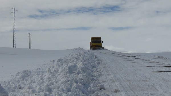 Foto - O ilimizde evler kar altında kaldı