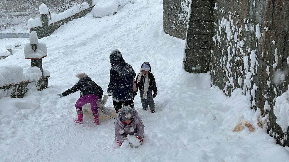 Foto - O ilimizde kar kalınlığı 2 metreyi aştı! genelinde 220 köye ulaşım sağlanamıyor