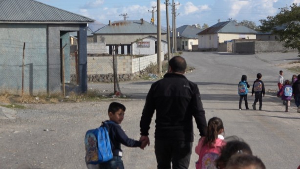 Foto - O ilimizde kuduz köpek paniği!