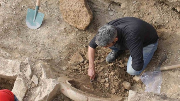 Foto - O ilimizde ortaya çıkartıldı! Çok sayıda çocuk var! Buraya gömmüşler