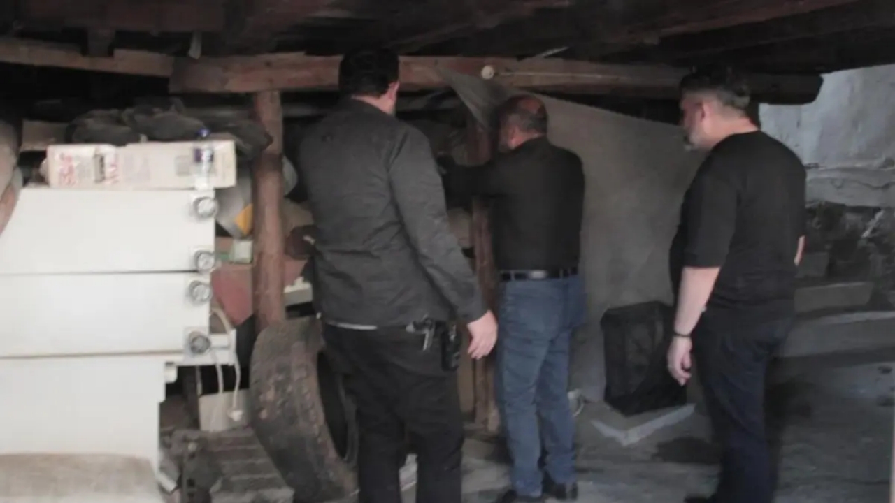 O ilimizde polisleri apar topar harekete geçiren olay! Tam 30 metre! "Kimse geçmez buradan, 3-4 gündür..."