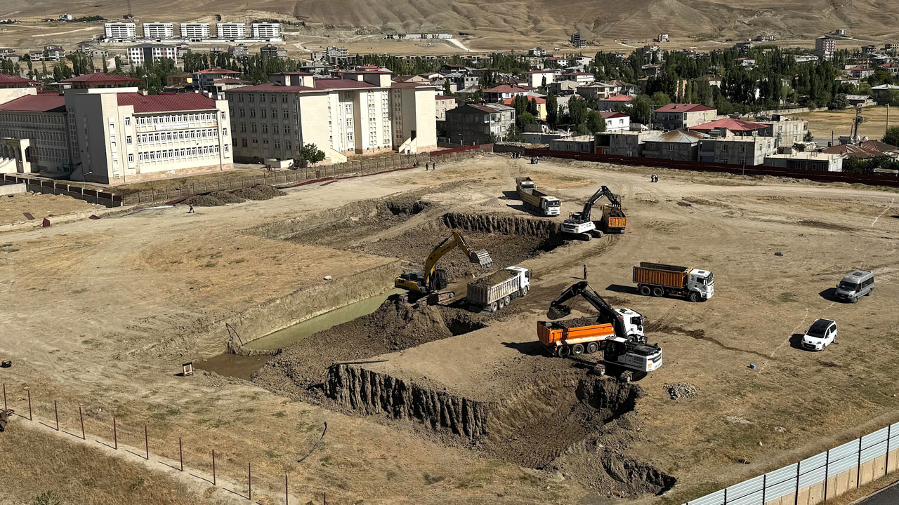 O ilimizde sağlık devrimi! 2 bin 300 yataklı şehir hastanesi geliyor