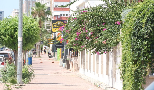 Foto - O ilimizde sokaklar bomboş kaldı