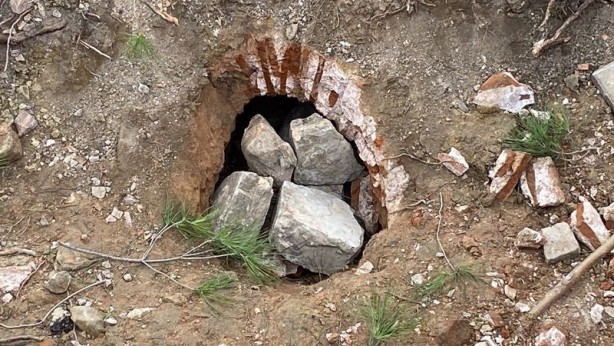 Foto - O ilimizde tarihi tünel merak uyandırdı! Ermeniler kullanıyordu, bakın nereye çıkıyor