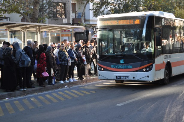 Foto - O ilimizde toplu ulaşıma tepki çeken zam! Zamdan memnun olan da var