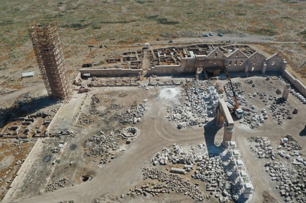 Foto - O ilimizde yeni bir tarih doğuyor! Dünyaya dev rakip bir yapı!