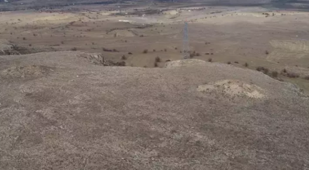 Foto - O ilimizdeki piramitler olay olmaya başladı ! 'İçinde hazine var' diyerek her yerden geliyorlar