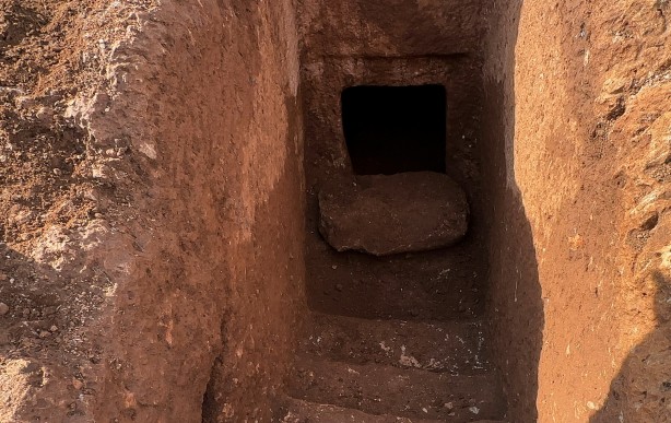 Foto - O ilimizdeki topraklardan adeta tarih akıyor! Bölgeye akın etmeye başladılar: Her yerden tarih fışkırıyor…