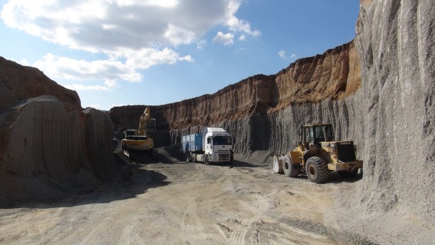 Foto - O ilimizden büyük ses getirecek açıklama! TIR’ların ardı arkası kesilmiyor… Rekor gelir bekleniyor…