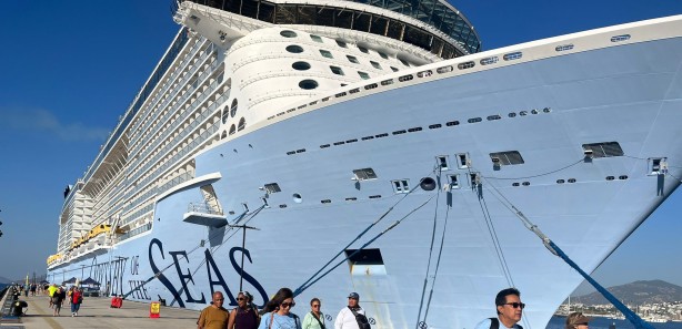 Foto - O ilimize Almanya'da yapılan kruvaziyer gemisi yanaştı: 5 bin 510 yolcu Dikkat çekti