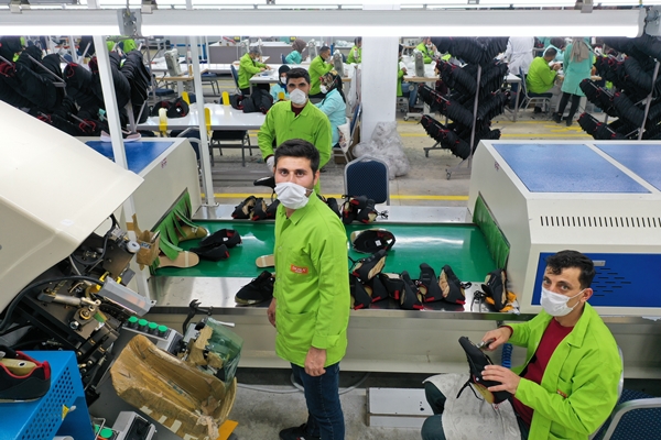 Foto - O ilimize büyük müjde! Tam 6 fabrika yolda