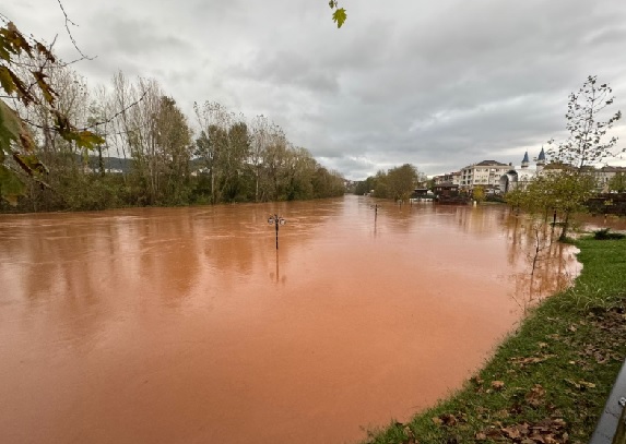 Foto - O ırmak 5 metre yükseldi