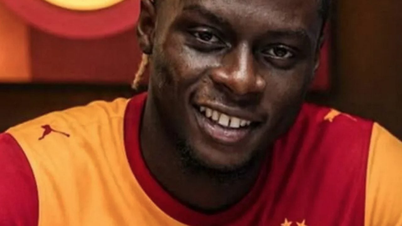 Foto - O isim ayrılma kararı verdi: Galatasaray'da kim kimi istemiyor? Ugochukwu'dan ters köşe!