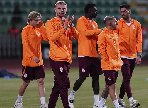 Foto - O isim çıldırttı! Yıldız oyuncuyla ilgili büyük şok! Herkes şaşkın… Alarm durumuna geçtiler…