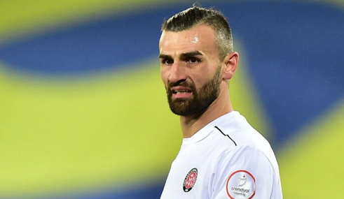 Foto - O isim gittiği gibi geri dönüyor: Yeni takımı belli oldu: Emre Mor oraya, Serdar buraya...