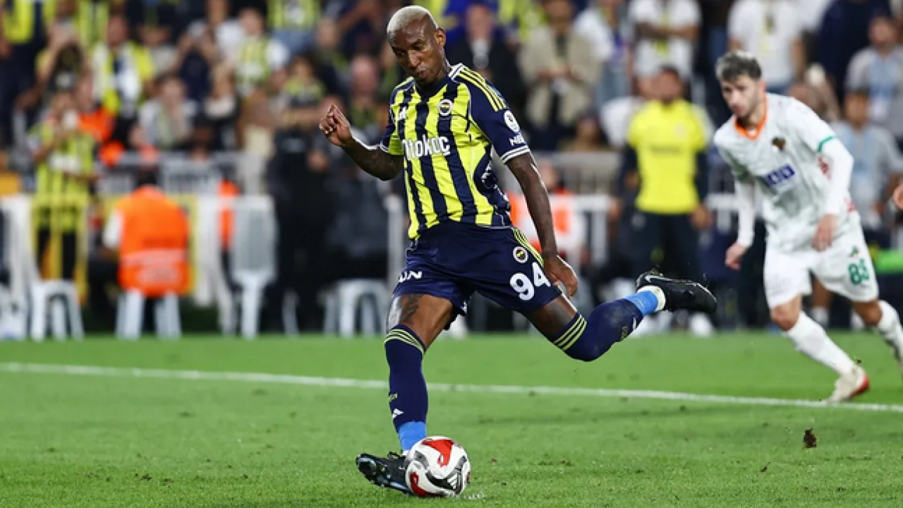 O istatistiğe damga vurdu ve olanlar oldu! Fenerbahçe’de Anderson Talisca’ya penaltı yasağı