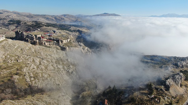 Foto - O kent sis denizinde kayboldu