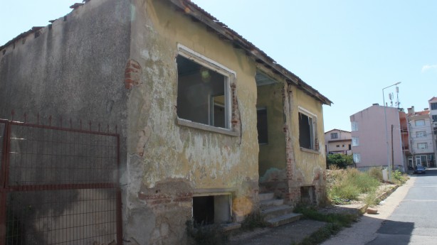 Foto - O kentimizde metruk binalar tehlike saçıyor