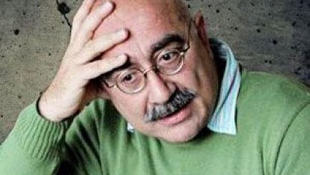 Foto - O kepaze gazeteciden büyük namussuzluk! Hayvan gibi böğürdü! Birileri bunun bir yerlerine el atmış