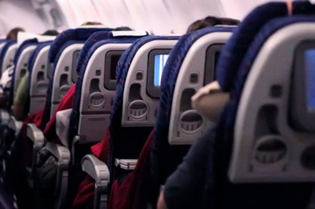 Foto - O koltuklarda sakın oturmayın!