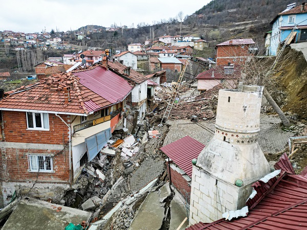 Foto - O köyün büyük bölümü taşınıyor