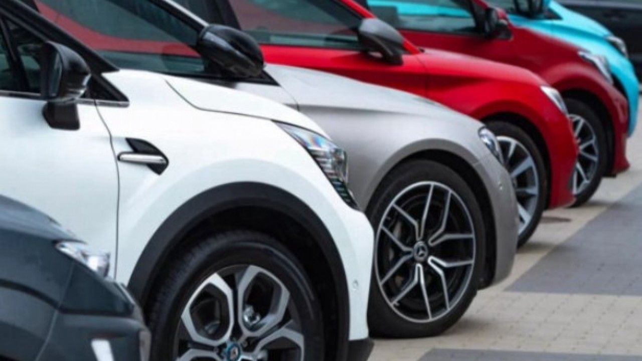 O marka diğerlerine büyük fark attı: İşte Türkiye'de en çok satılan otomobiller!