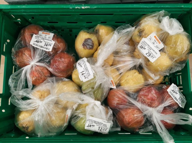Foto - O market zincirinde skandal görüntü! Bir de utanmadan bunu yapmışlar! Vicdanınız kurusun