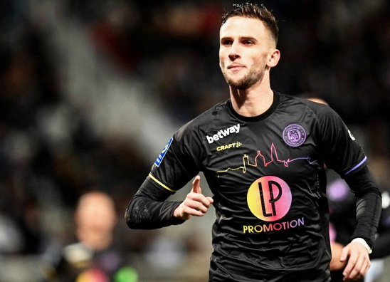 Foto - O rakamı görecek mi? Galatasaray bu pası gole çevirir! Son durumunu... Türkiye'yi sallayacak!