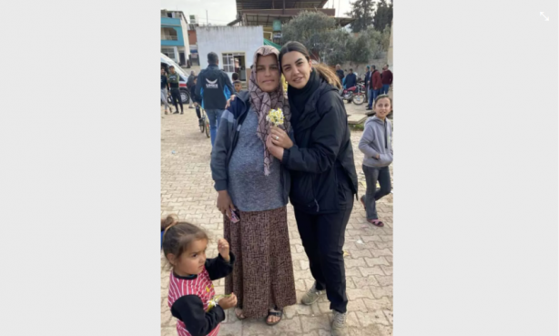 Foto - O sanatçıdan Fulya Öztürk’e destek geldi! Melek kalpli kadın